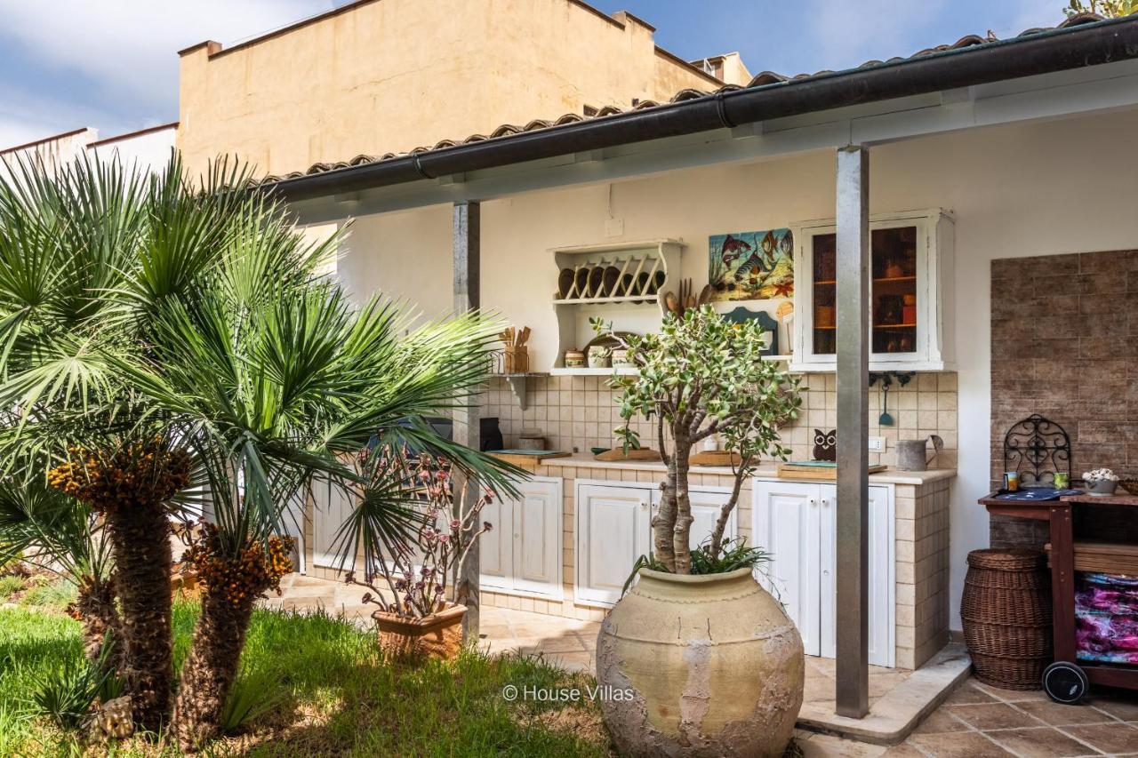 House&Villas - La Casa Delle Stelle Noto Exterior foto