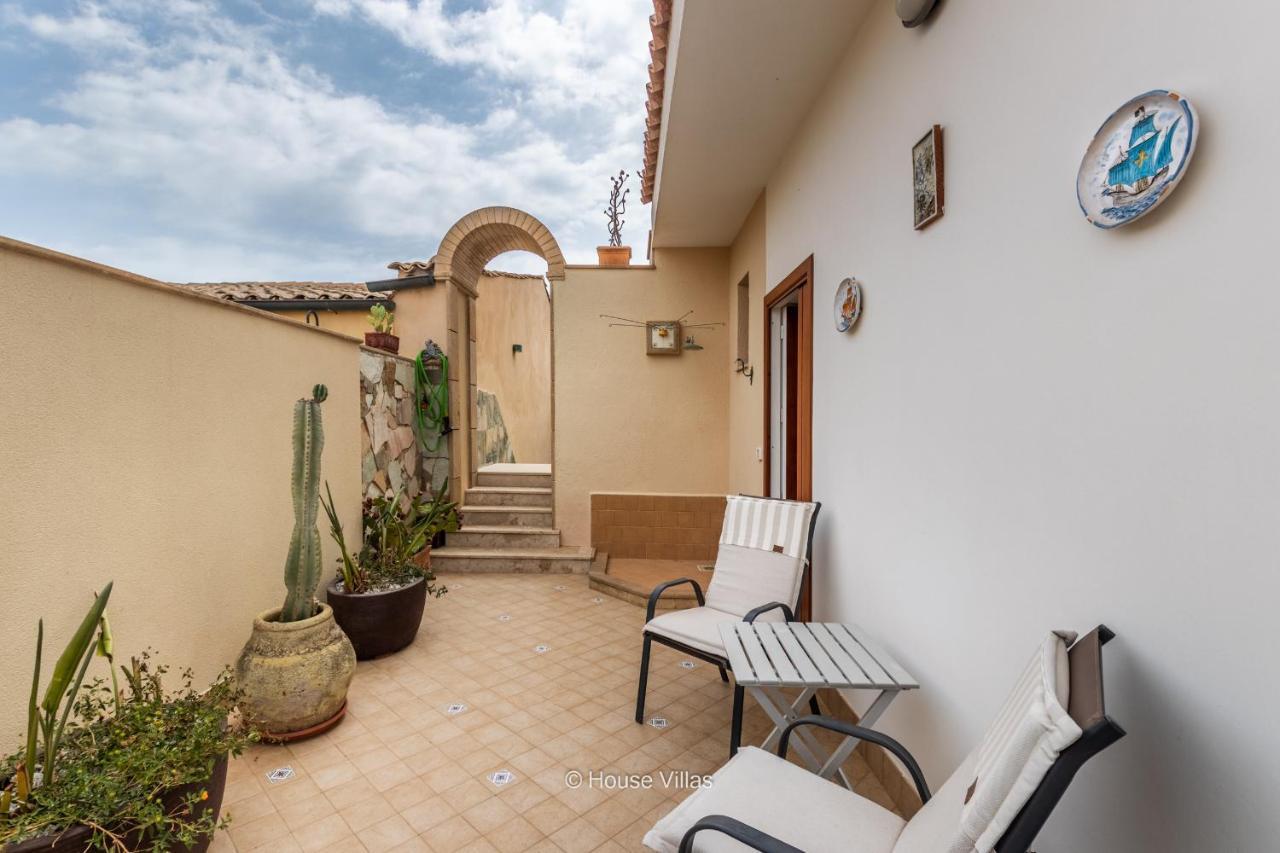 House&Villas - La Casa Delle Stelle Noto Exterior foto
